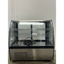 Amitek kylmävitriini