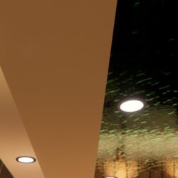 Mittatilaus Punjabi kattovalaisin 2