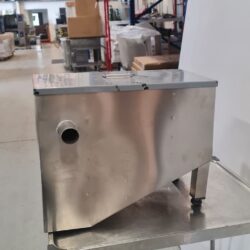 OUTLET rasvanerotin RSV 01, 52x30x47cm