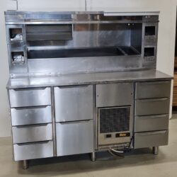 Käytetty Bistro 160cm vetolaatikosto hauteella