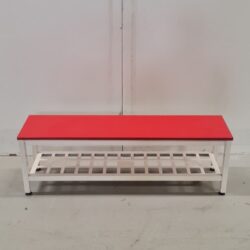 Käytetty penkki 120cm leveä